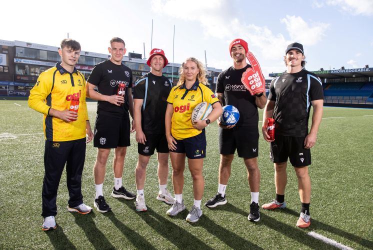 Players from Cardiff City, Cardiff Rugby and Glamorgan Cricket at Cardiff Arms Park Gemma Porter (Glamorgan Cricket), Callum Nicholls (Glamorgan Cricket), Le Roux Malan (Cardiff Rugby), Johan Mulder (Cardiff Rugby), Matthew Turner (Cardiff City FC) and Harry Tyrer (Cardiff City FC).
